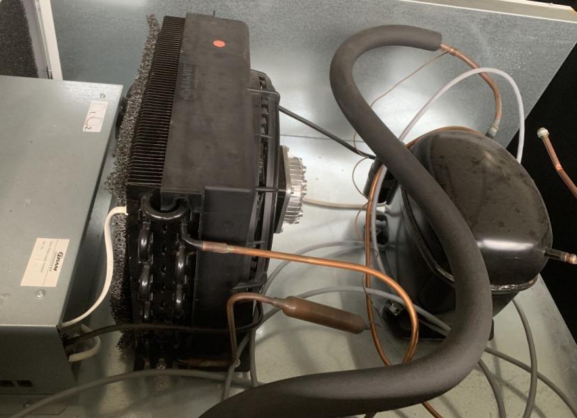 GRAM RF660 D LGE Gefrierschrank