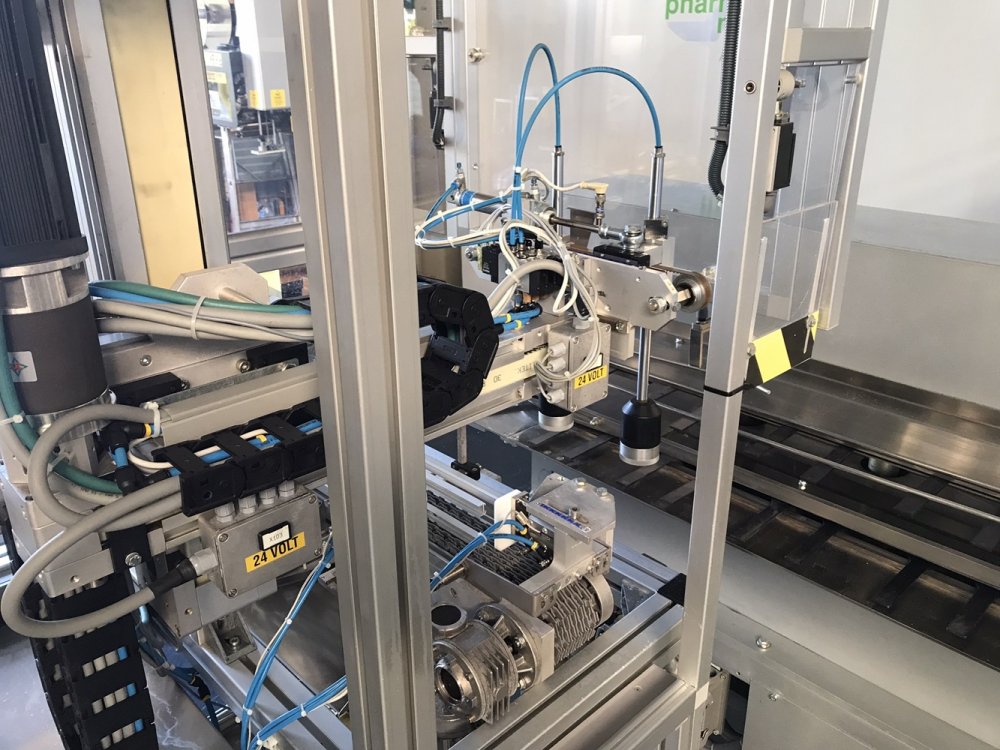 ROMACO Promatic Bipak Vertikal-Kartonierer