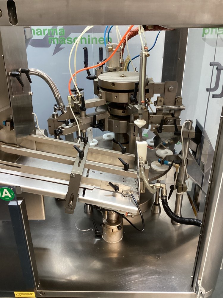 AXOMATIC OPTIMA 1000 Tubenfüll- und Verschließmaschine (Kunststofftuben)