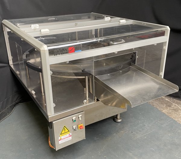 GRONINGER DFVG 2110 Máquina para rellenar, tapar y colocar tapones de líquidos
