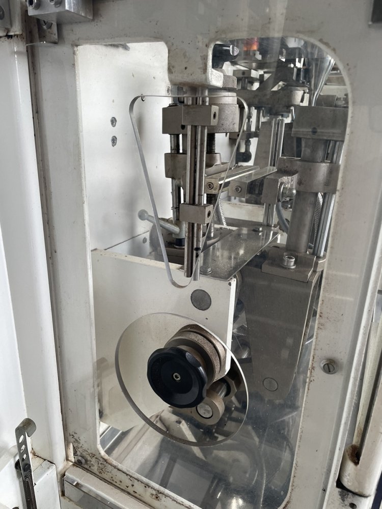 VOLPAK S 140 D/DS 303 Sachetfüller für Pulver