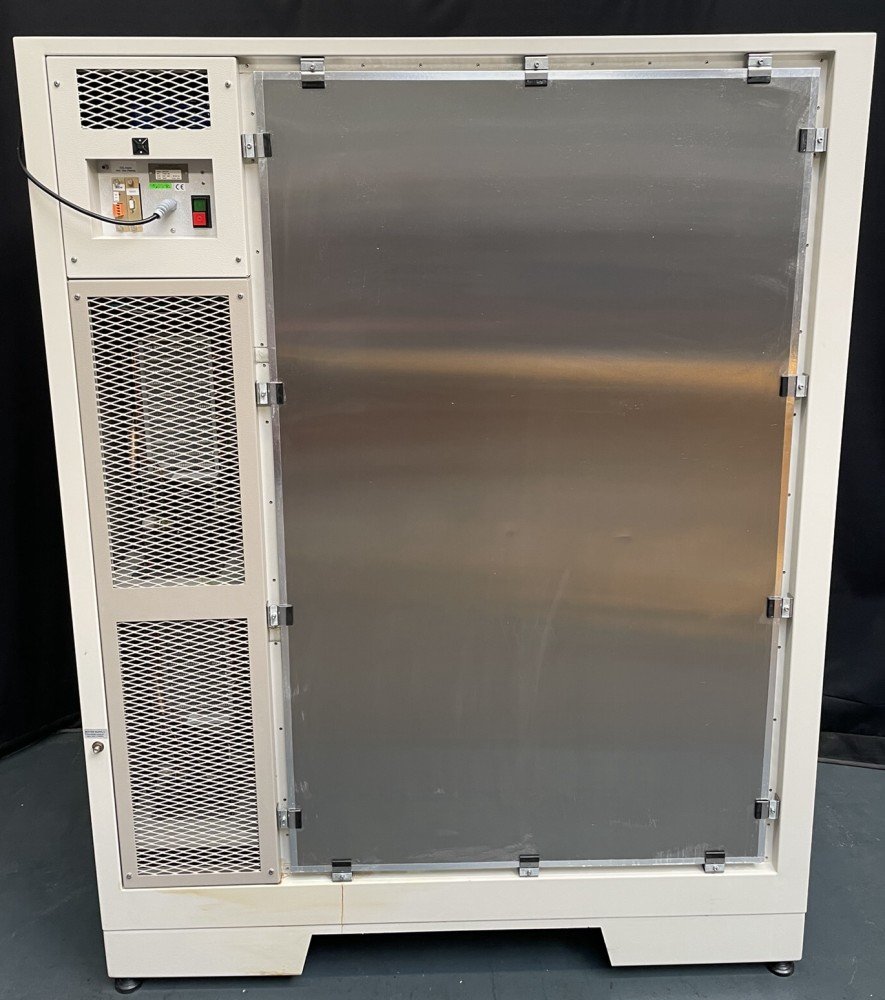 KÜHNER ISF 4-W Schüttelinkubator mit Befeuchtung und CO2