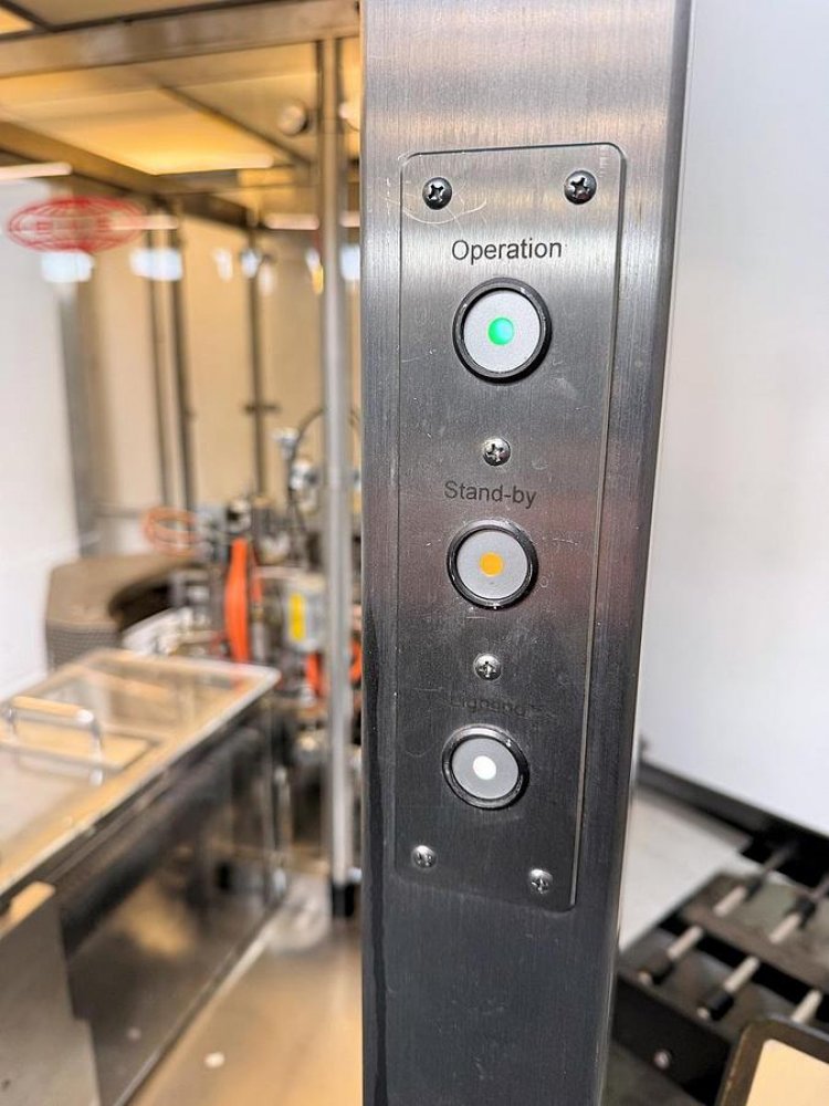 BAUSCH + STRÖBEL AFV 4015 Máquina para el llenado y taponado de ampollas