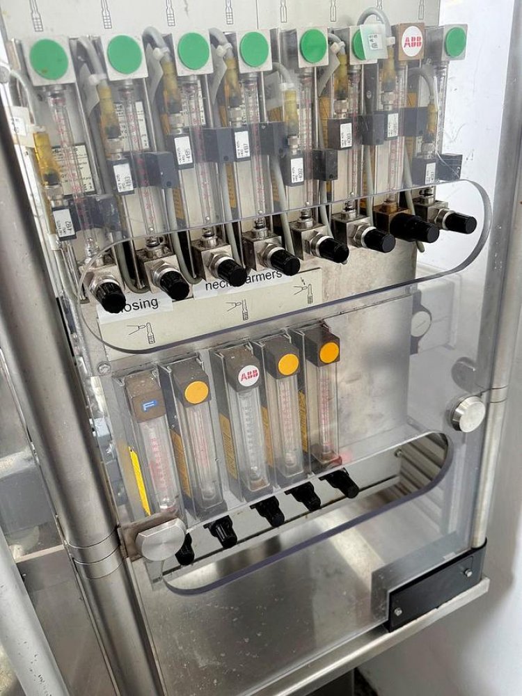 BAUSCH + STRÖBEL AFV 4015 Máquina para el llenado y taponado de ampollas