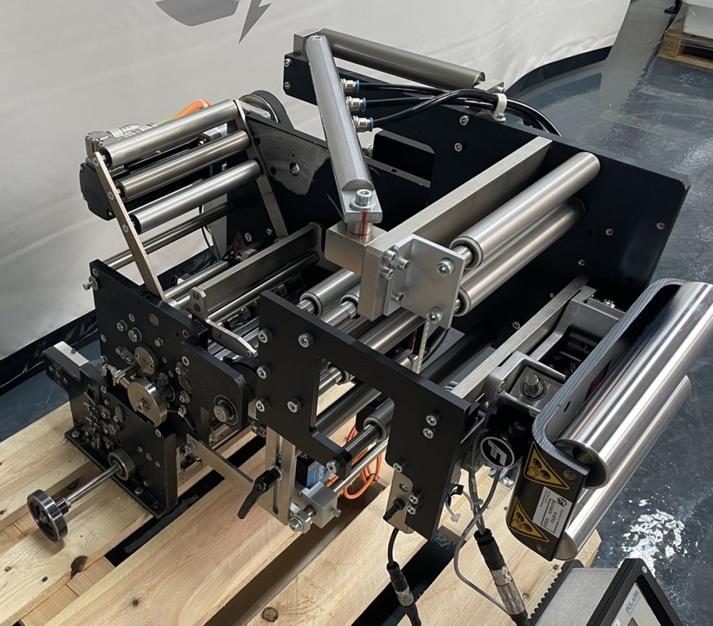 GUK RS 21/070 Máquina plegadora de rodillos