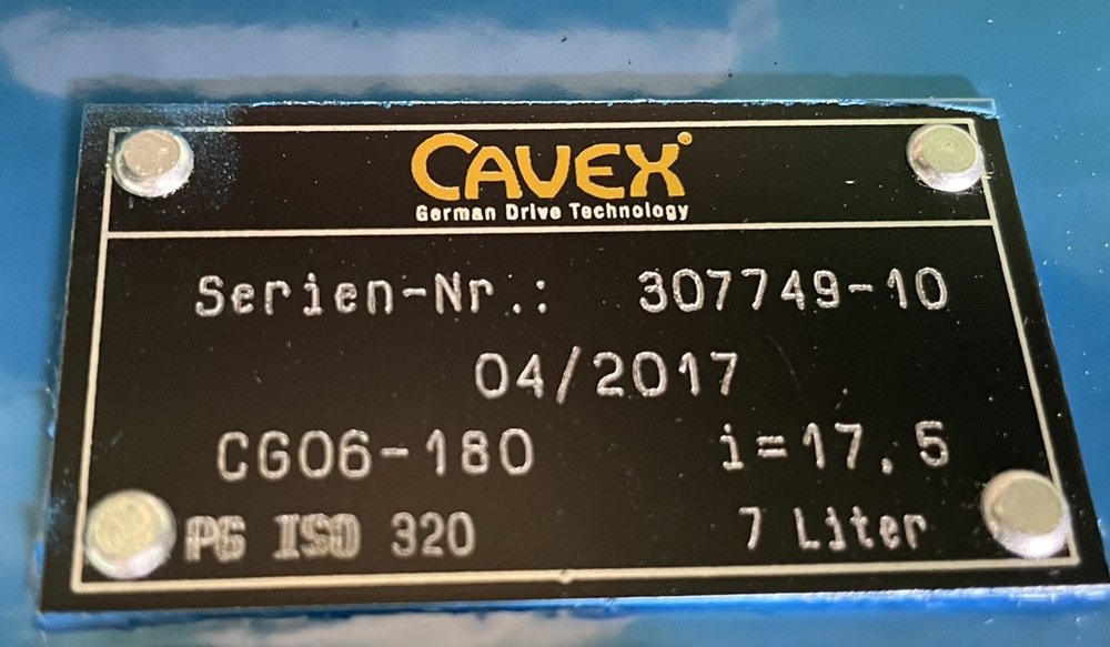 Hauptantrieb mit CAVEX Getriebe und Ständerwelle für Fette 2090