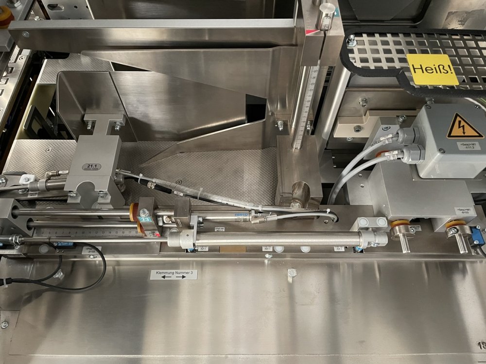 PESTER PEWOFOLD 2 cellophaneuse avec groupeuse PEWO-COLLECT