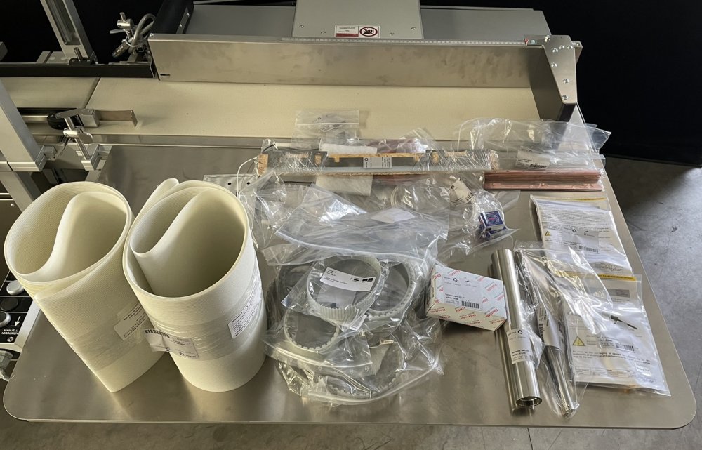 PESTER PEWOFOLD 2 cellophaneuse avec groupeuse PEWO-COLLECT