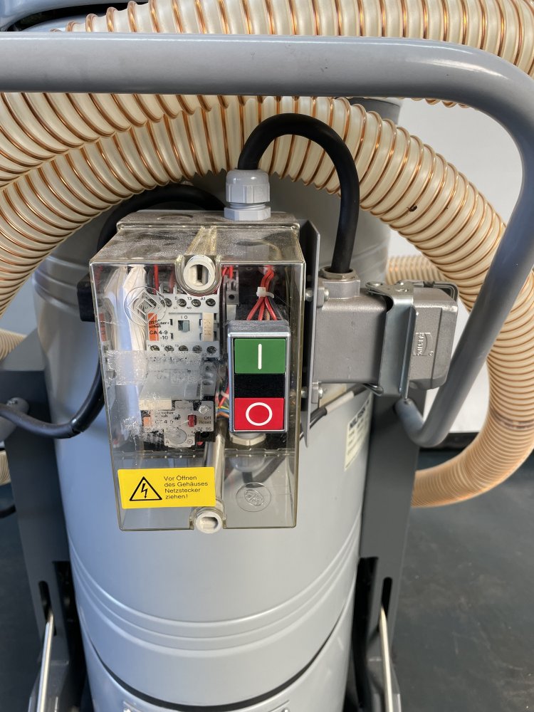 NILFISK GB 726 Staubsauger