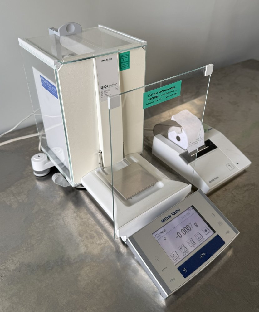 METTLER TOLEDO XS 204 Analysenwaage mit Drucker RS-P42
