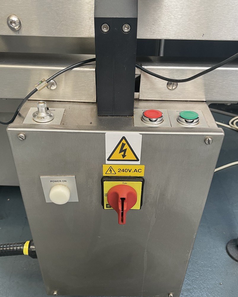 IMA Swiftpack SV 212 EFS Machine de Comptage / Remplissage de comprimés et gélules